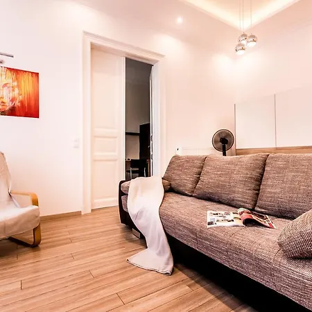 Bpr D8 Premier Apartman