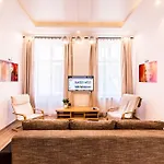 Bpr D8 Premier Apartmán Budapešť