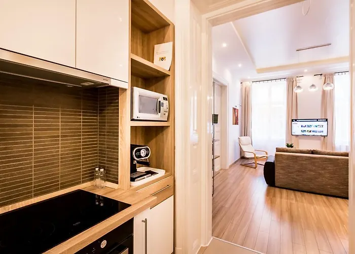 Bpr D8 Premier Budapesta