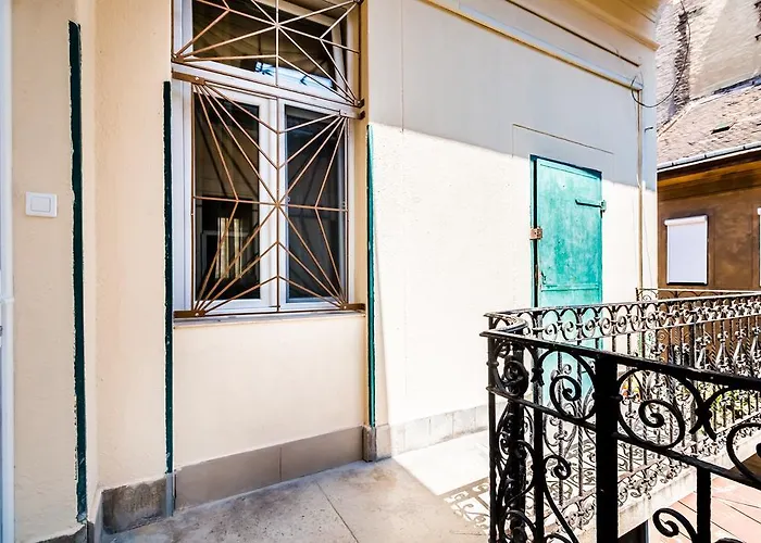 Bpr D8 Premier Budapesta