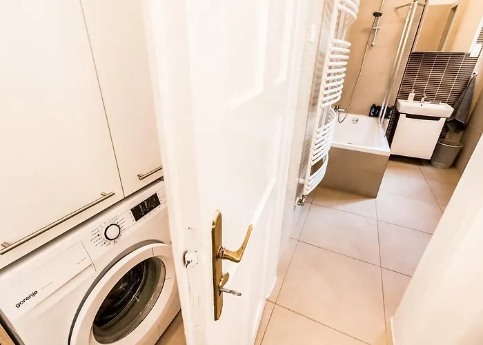 Apartament Bpr D8 Premier *