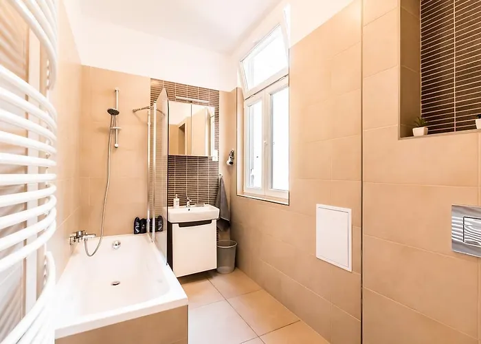 Bpr D8 Premier Apartament *