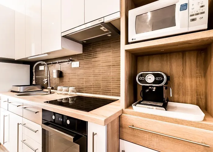 Apartament Bpr D8 Premier *