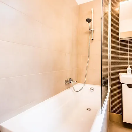 Apartament Bpr D8 Premier *